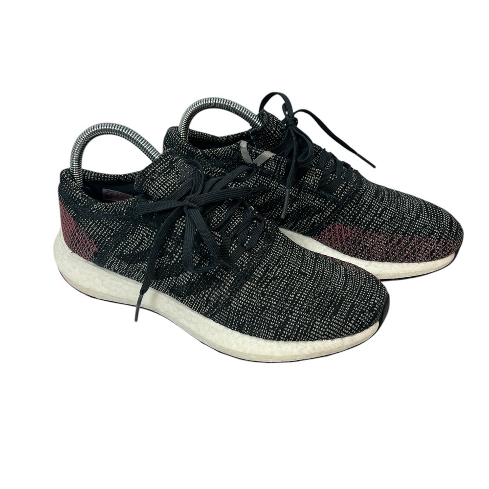 Adidas woman’s pure boost‎ gray and pink sneakers size 9 workout running